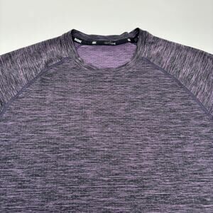 Rhone Mens Medium Purple Black Short Sleeve Vented T-Shirt